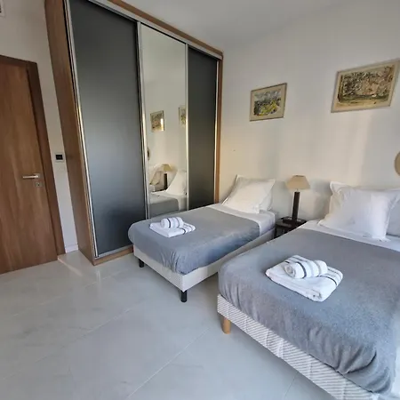 Grand 3 Quartier Pinede Juan شقة