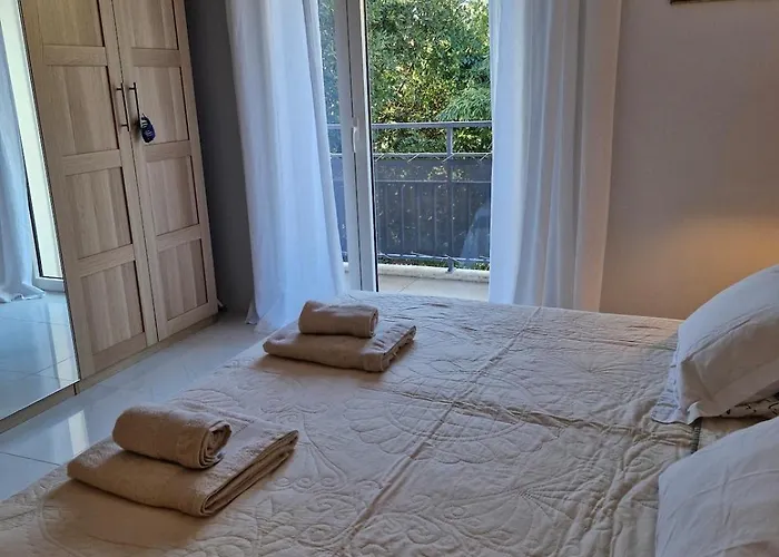 Grand 3 Quartier Pinede Juan Apartment