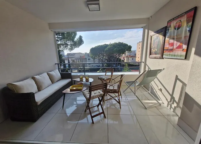 Grand 3 Quartier Pinede Juan Apartment