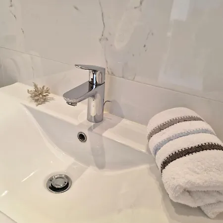 アパート Grand 3 Quartier Pinede Juan アンティーブ